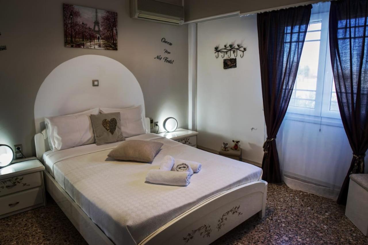 Afroditi'S House Villa Triovasálos Екстериор снимка
